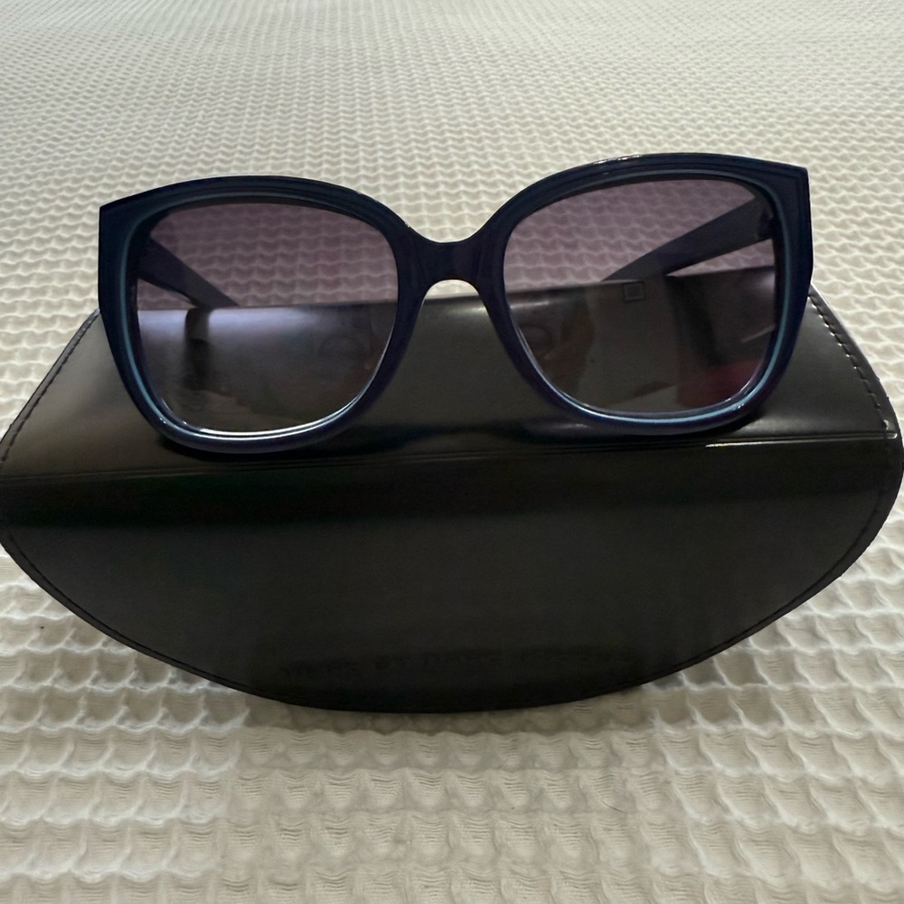 Marc By Marc Jacobs Blue and Black Cat-Eye Sunglasses